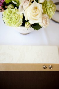 guestbook nunta crem maro